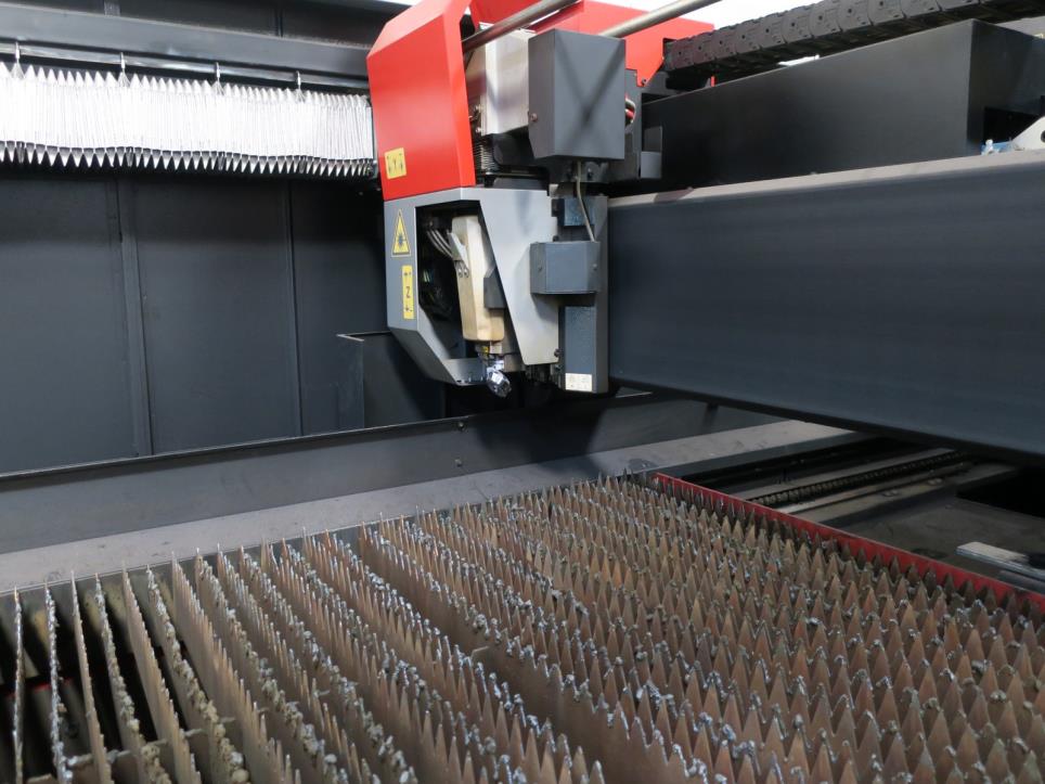 Machines pour le travail du métal-4